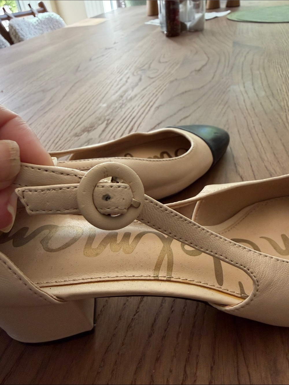NWOT Sam Edelman Beige and Black Leah short heel - Picture 9 of 9